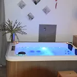 De Charme L Etoile